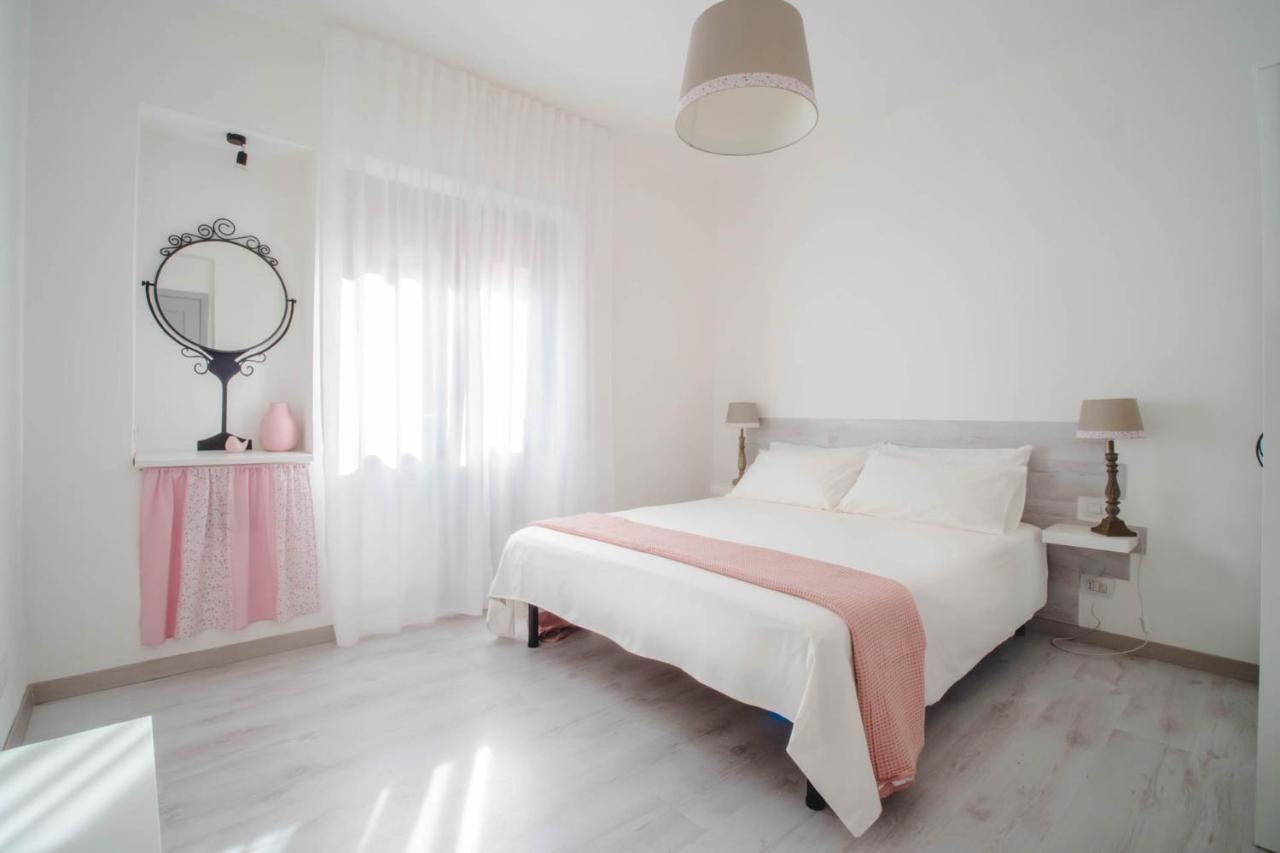 Ferienwohnung Lady Butterfly - Metro A Lucio Sestio Rom Exterior foto