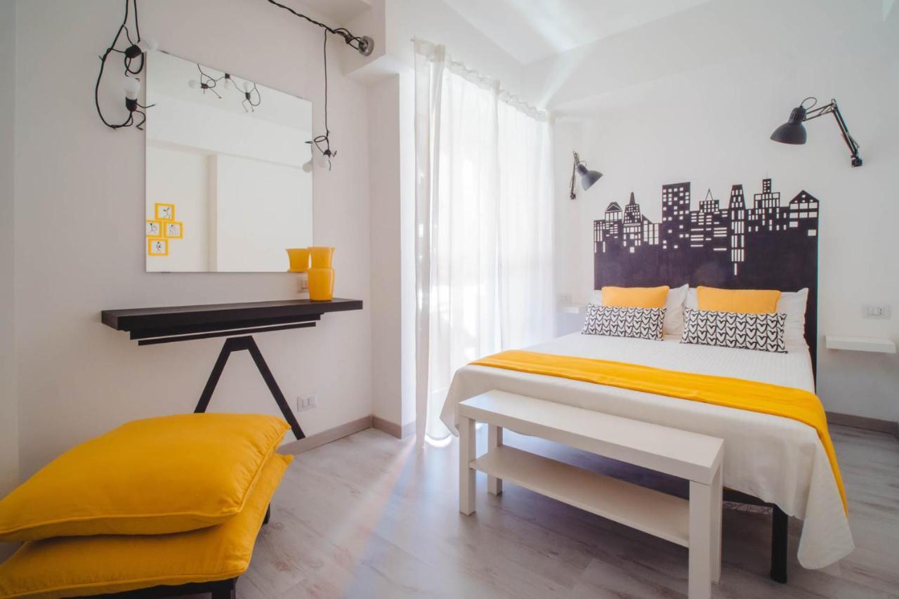 Ferienwohnung Lady Butterfly - Metro A Lucio Sestio Rom Exterior foto